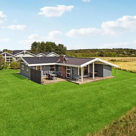 Beautiful In With House Sea View * Millinge