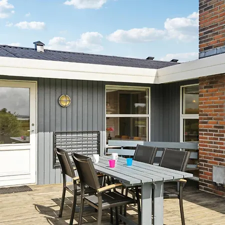 Beautiful In With House Sea View * Millinge